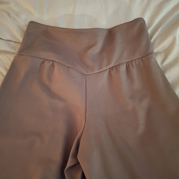 High-Waisted Tan Women's Pants - Picture 7 of 8